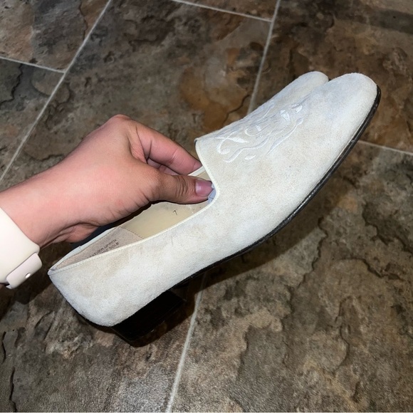 Etienne Aigner Scroll Cream Suede Leather Embroidered Loafers Flats - Picture 7 of 8